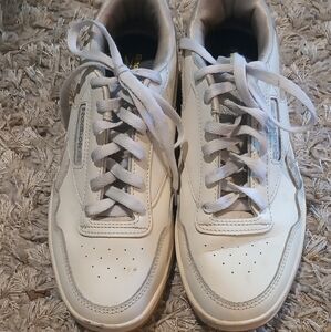 Reebok Classic White Sneakers Size 7.5